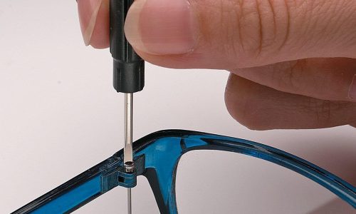 Eyelglass Repair Service